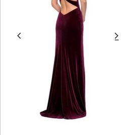 La Femme Red Size 0 Prom Floor Length Plunge A-line Dress on Queenly