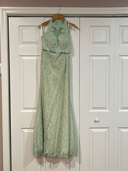 JVN Green Size 0 50 Off Floor Length Free Shipping Mermaid Dress on Queenly