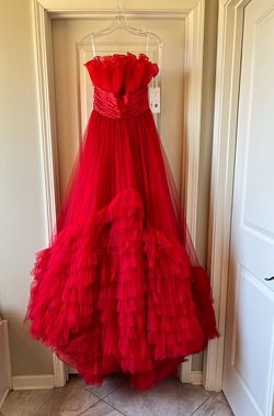 Sherri Hill Red Size 4 Pageant Strapless Prom Ball gown on Queenly