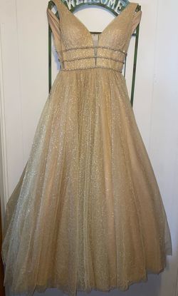 Sherri Hill Nude Size 2 Floor Length Prom Ball gown on Queenly
