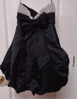 Scala Black Size 4 Midi Medium Height Homecoming Cocktail Dress on Queenly