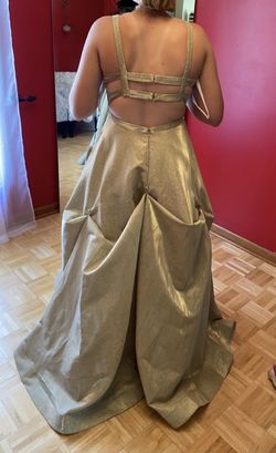 Sherri Hill Gold Size 10 50 Off Floor Length Cut Out Tall Height Ball gown on Queenly