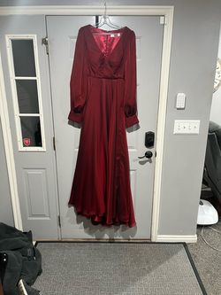 Mac Duggal Red Size 4 Prom Floor Length A-line Dress on Queenly
