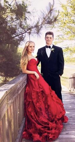 Sherri Hill Red Size 6 Medium Height Black Tie Ball gown on Queenly