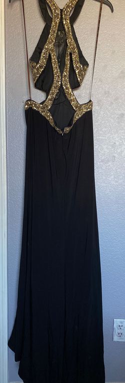 Camille La Vie Gold Size 10 Black Tie Floor Length Side slit Dress on Queenly