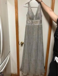 David's Bridal Silver Size 4 Military Prom Floor Length Straight Dress on Queenly