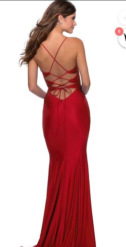 La Femme Red Size 0 Short Height Straight Dress on Queenly