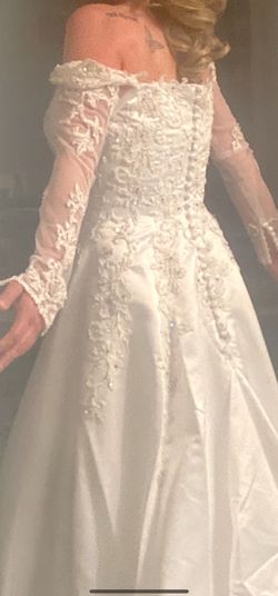 Jasmine White Size 12 Wedding Train Dress on Queenly