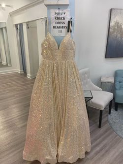 Sherri Hill Nude Size 16 Pageant Prom Ball gown on Queenly