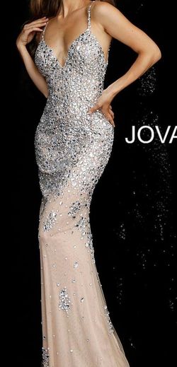 Jovani Nude Size 0 Free Shipping Pageant Prom Straight Dress on Queenly