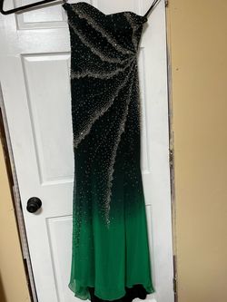 Riva Designs Green Size 6 Pageant Train Dress on Queenly