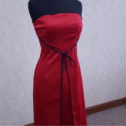 Masquerade Red Size 8 Floor Length Strapless A-line Dress on Queenly