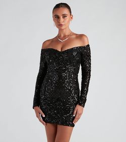Style 05001-1022 Windsor Black Size 4 V Neck Mini Homecoming Cocktail Dress on Queenly