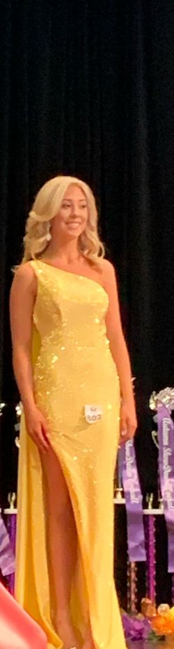 Sherri Hill Yellow Size 2 Pageant Prom Train Dress on Queenly