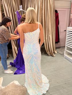 Jovani White Size 4 Mermaid Wedding Asymmetrical Straight Dress on Queenly