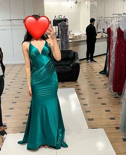 Aria Couture Green Size 2 Military Prom Mermaid Dress on Queenly