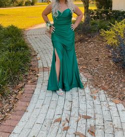 Jovani Green Size 12 70 Off Plus Size Straight Dress on Queenly