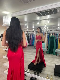 Jessica Angel Red Size 4 Prom Straight Dress on Queenly