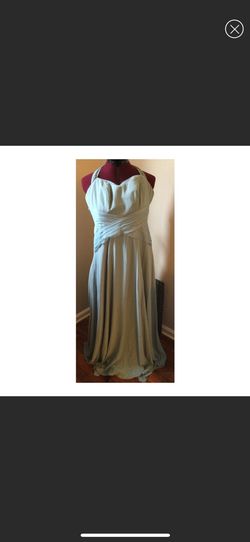 David's Bridal Green Size 4 Bridesmaid Military A-line Dress on Queenly