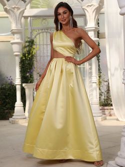 Style FSWD0627 Faeriesty Yellow Size 0 Silk Cut Out One Shoulder Floor Length A-line Dress on Queenly