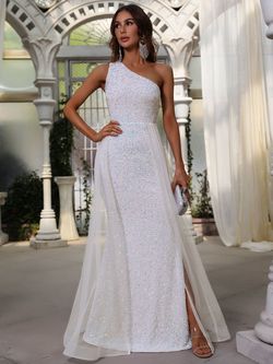 Style FSWD0437 Faeriesty White Size 4 Polyester Floor Length Sequin Mermaid Dress on Queenly