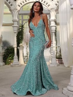 Style FSWD0620 Faeriesty Green Size 12 Sequined Military Mermaid Dress on Queenly