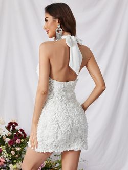 Style FSWD0342 Faeriesty White Size 4 Jersey Halter Tall Height Cocktail Dress on Queenly