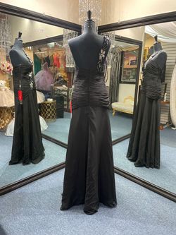 Dancing Queen Black Size 12 Prom Military Straight Dress on Queenly