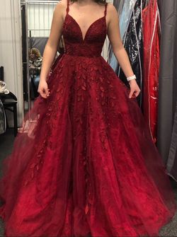 Amarra Red Size 4 Black Tie Pageant Ball gown on Queenly