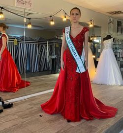 Tony Bowls Red Size 0 Custom Train Dress on Queenly