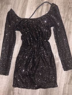 La cite Black Size 8 Sequined Homecoming Cocktail Dress on Queenly