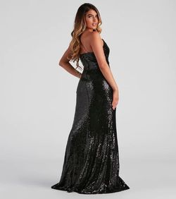 Windsor Black Size 4 Floor Length A-line Dress on Queenly
