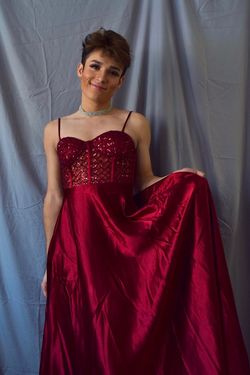 Windsor Red Size 4 Silk Strapless Pageant Floor Length Train Dress on Queenly