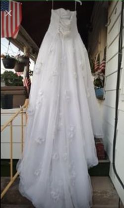 David's Bridal White Size 10 50 Off Wedding Pageant A-line Dress on Queenly