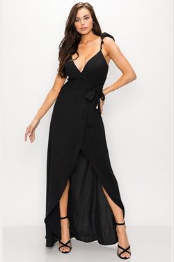 Style PD70474EW Privy Black Size 6 Pd70474ew Side slit Dress on Queenly