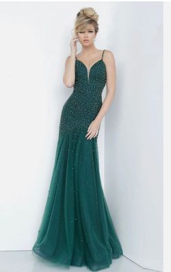 Jovani Green Size 6 Vintage Mermaid Dress on Queenly