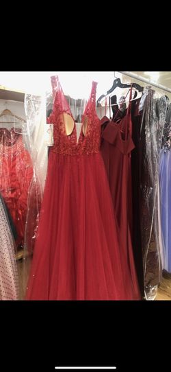 Azaria Bridal Red Size 24 50 Off Plus Size Ball gown on Queenly