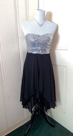 B. Darlin Black Size 8 Floor Length A-line Dress on Queenly