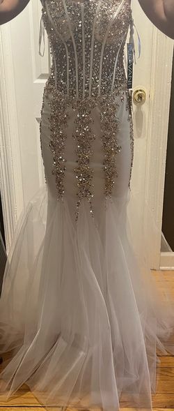 Jovani White Size 0 Lace Pageant Free Shipping Mermaid Dress on Queenly