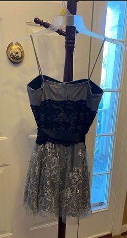 De Silver Size 8 Shiny Lace Spaghetti Strap A-line Dress on Queenly