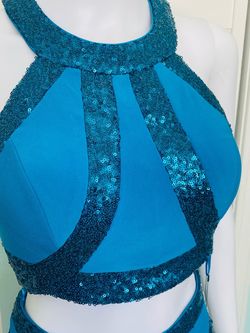 Faviana Blue Size 6 Prom Sequined Cut Out Train Dress on Queenly