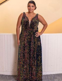Style SLOANE Athena Multicolor Size 14 Black Tie Plus Size Ball gown on Queenly
