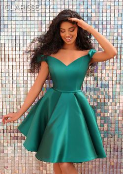 Style KIRBY Clarisse Green Size 14 Pockets Floor Length Prom Straight Dress on Queenly