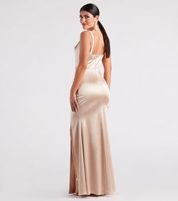 Style 05002-7205 Windsor Gold Size 0 Floor Length A-line Prom Side slit Dress on Queenly