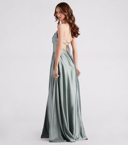 Style 05002-2846 Windsor Green Size 0 Satin Tall Height Padded Prom Side slit Dress on Queenly