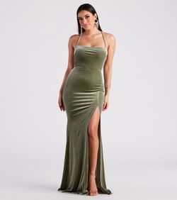Style 05002-4810 Windsor Green Size 4 Padded Tall Height Square Neck Side slit Dress on Queenly