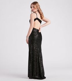 Style 05002-3038 Windsor Black Size 0 Backless Jersey Embroidery Side slit Dress on Queenly