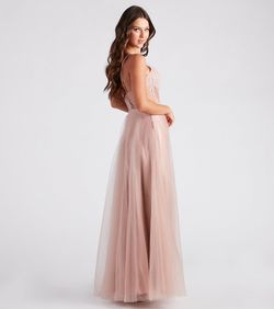 Style 05005-0087 Windsor Nude Size 2 Tall Height V Neck Homecoming Military Straight Dress on Queenly