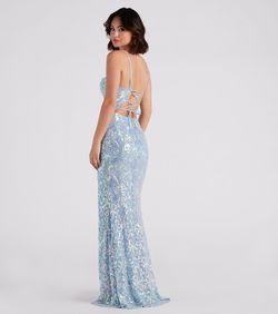 Style 05002-2973 Windsor Blue Size 4 Custom Pattern Embroidery Side slit Dress on Queenly