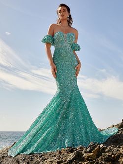 Style FSWD0777 Faeriesty Light Green Size 0 Sequin Sequined Floor Length Mermaid Dress on Queenly